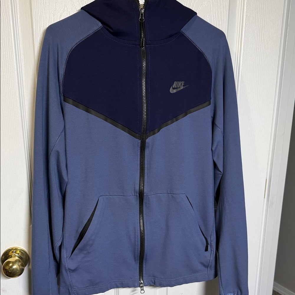 Nike Pro training Men's hooded zip up